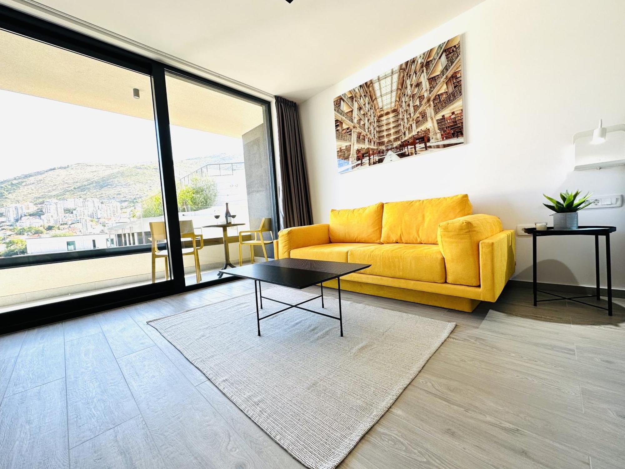 The Urbanite Apartment